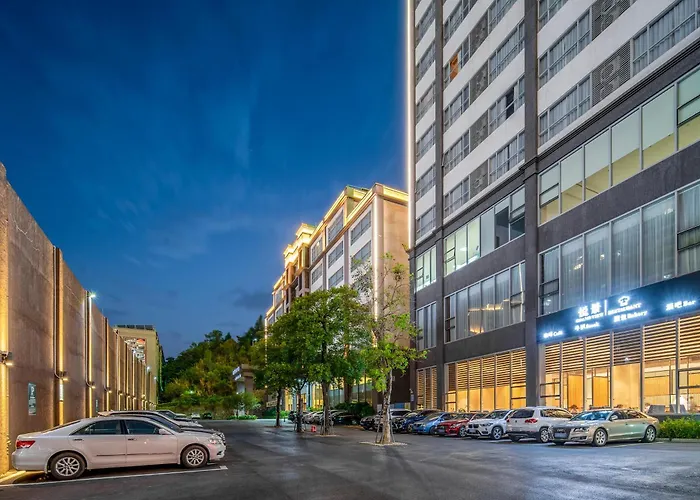 Phoenix Hill Hotel Dongguan - Golf Course Shop
